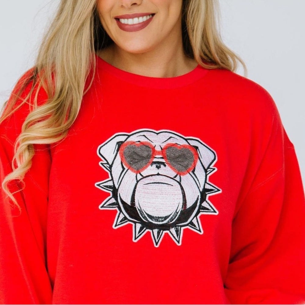 Women’s Red Bulldog Graphic Sweatshirt